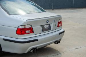 BMW M5 2003 года 